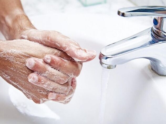 kätepesu ussirohu ajal